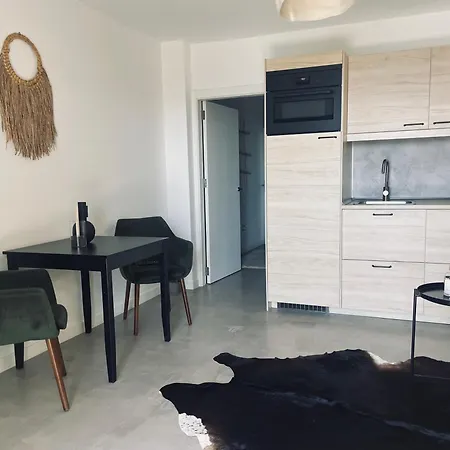 Ocean Shore 2 Apartman *